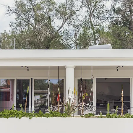 アパート Three Seasons *